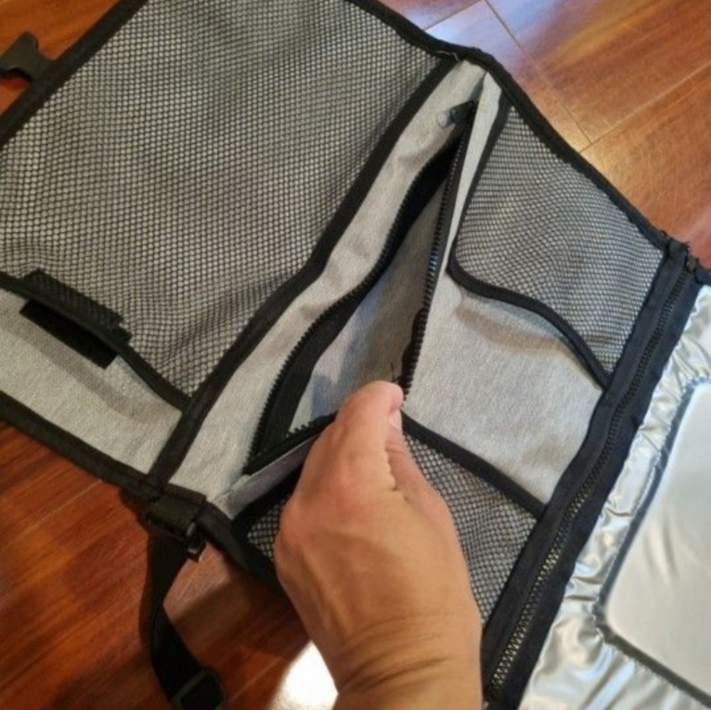 Bermunavy Baby Changing Pad - Picture 8 of 13